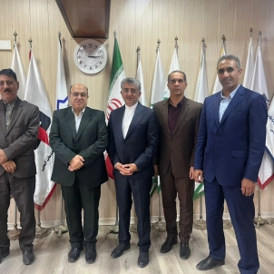 نشست ریاست فدراسیون بدمینتون با شهردار بندرعباس برگزار شد 