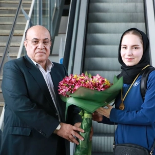 ثریا آقایی؛ دختر ایران و دختر بدمینتون به کشور بازگشت