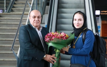 ثریا آقایی؛ دختر ایران و دختر بدمینتون به کشور بازگشت