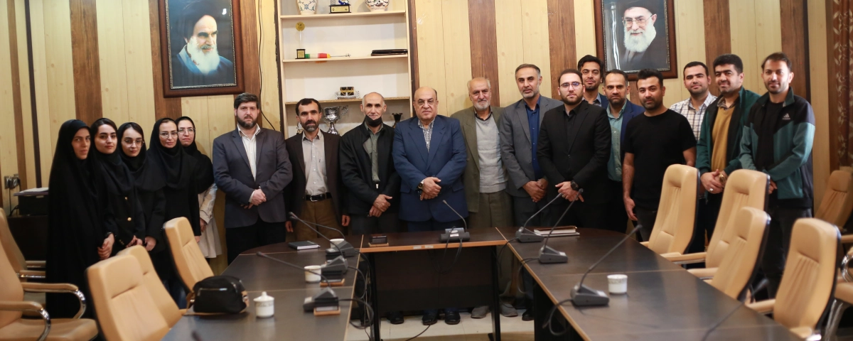 برگزاری جلسه بررسی توسعه بدمینتون دامغان با حضور رئیس فدراسیون