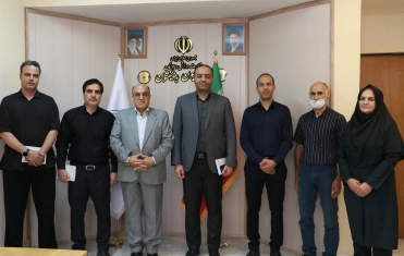 نشست مشترک مسئولان فدراسیون بدمینتون و ورزش استان مرکزی برای بررسی برنامه‌های حمایتی امیرعلی احمدلو