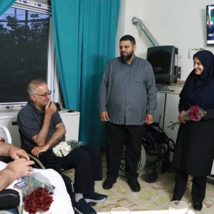 دیدار ملی‌پوشان نوجوان دختر بدمینتون با جانبازان دفاع مقدس در مرکز توانبخشی امام علی (ع) مازندران
