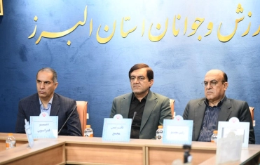 پوریا در مجمع انتخاباتی هیئت بدمینتون البرز: همدلی و برنامه‌محوری، مسیر توسعه بدمینتون استان‌ها است