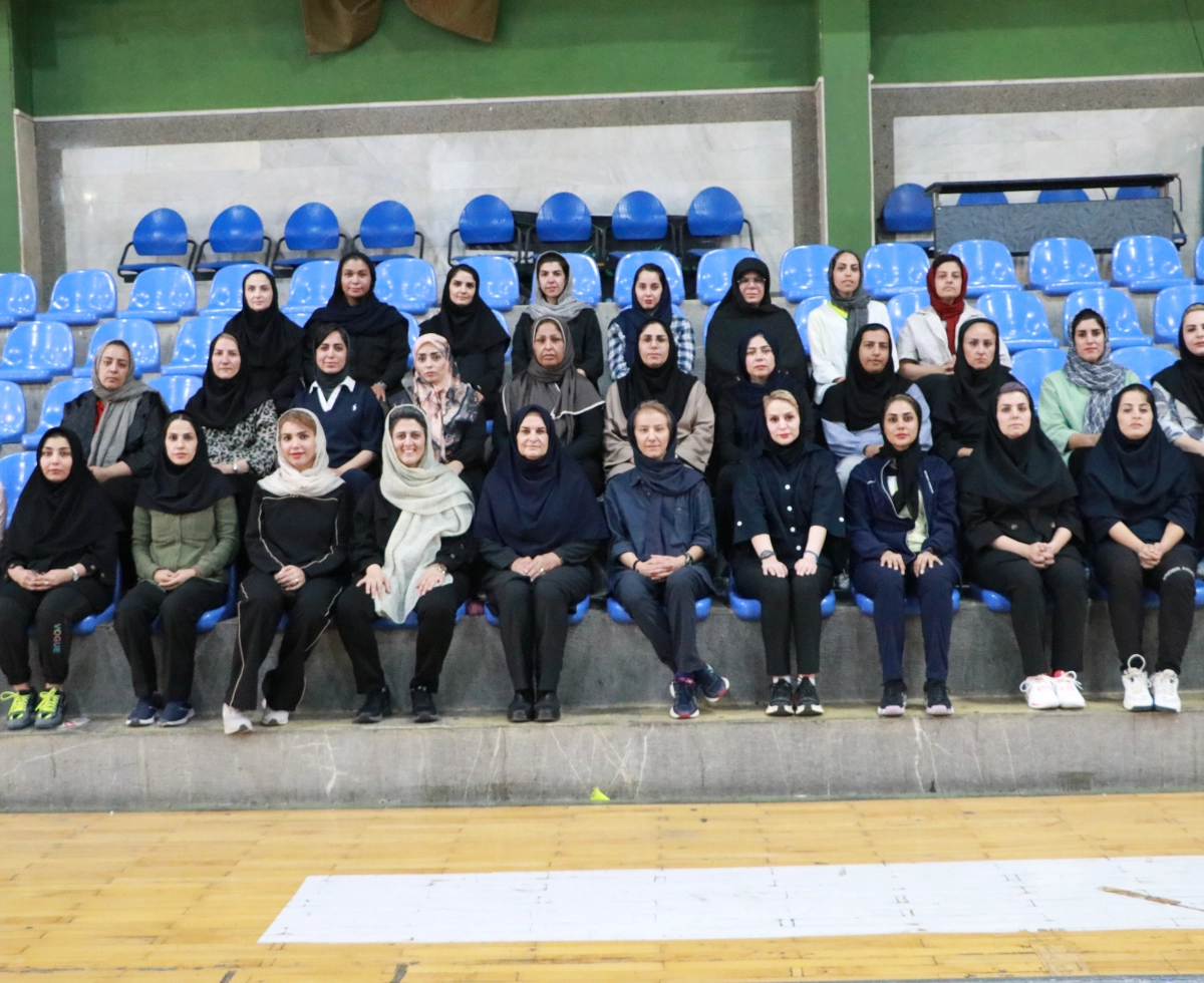 برگزاری دوره مربیگری درجه یک بانوان بدمینتون