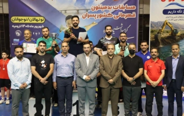 زنجان قهرمان رقابت‌های تیمی نونهالان پسران بدمینتون کشور شد