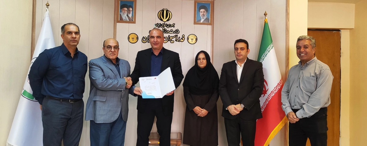 ابلاغ حکم ریاست هیئت بدمینتون استان تهران به علی مؤذن