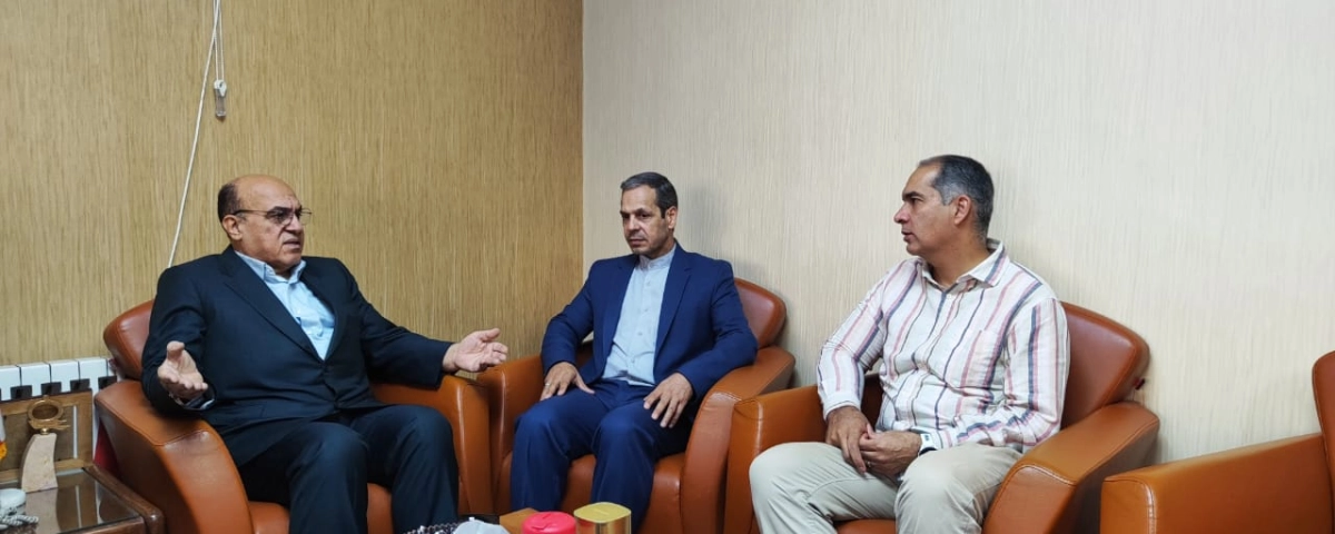 نشست حسین رضوی رئیس هیئت بدمینتون خراسان رضوی با رئیس فدراسیون بدمینتون برگزار شد