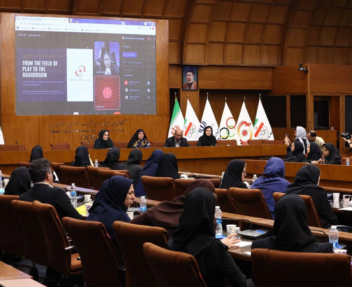 حضور فریبا مددی و ثریا آقایی در   چهارمین همایش ملی و دومین همایش بین‌المللی «زن و ورزش»