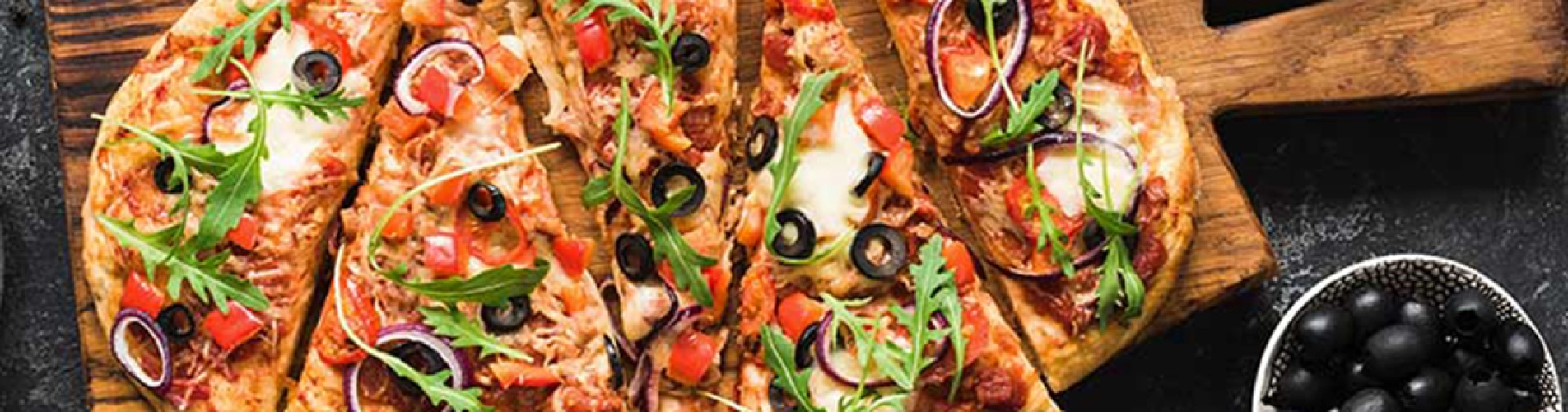 پیتزا سبزیجات؛ بدون گوشت هم می‌توانید یک پیتزای لذیذ درست کنید!