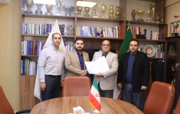 از سوی پوریا صورت گرفت؛  حکم سرپرستی علیرضا ایرانپور برای هیئت بدمینتون اردبیل صادر شد