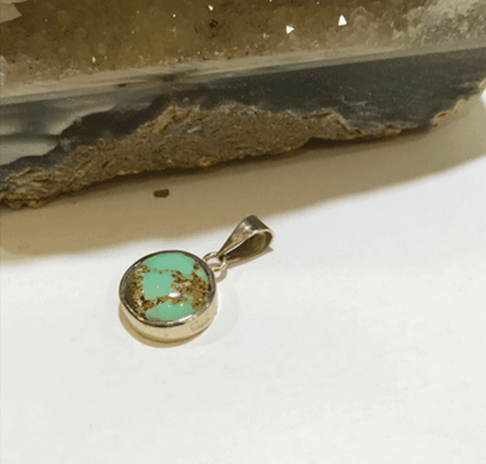 آویز  سنگ فیروزه کد١٢٢٩