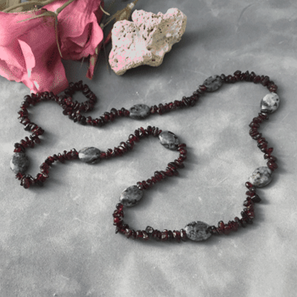 گردنبند بلند گارنت و لابرادوریت کد 1252