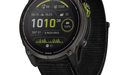 ساعت گارمین Enduro 3؛ بررسی کامل، مشخصات، امکانات و شارژدهی